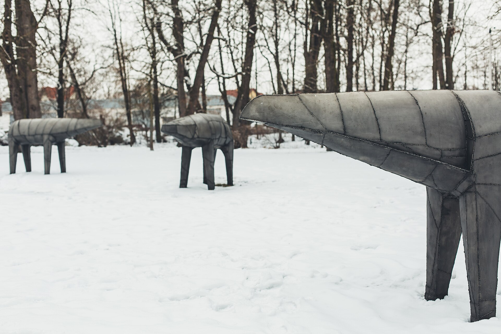 magdalena abakanowicz — Magdalena Abakanowicz - Mutanty fot. J. Gaworski.jpg