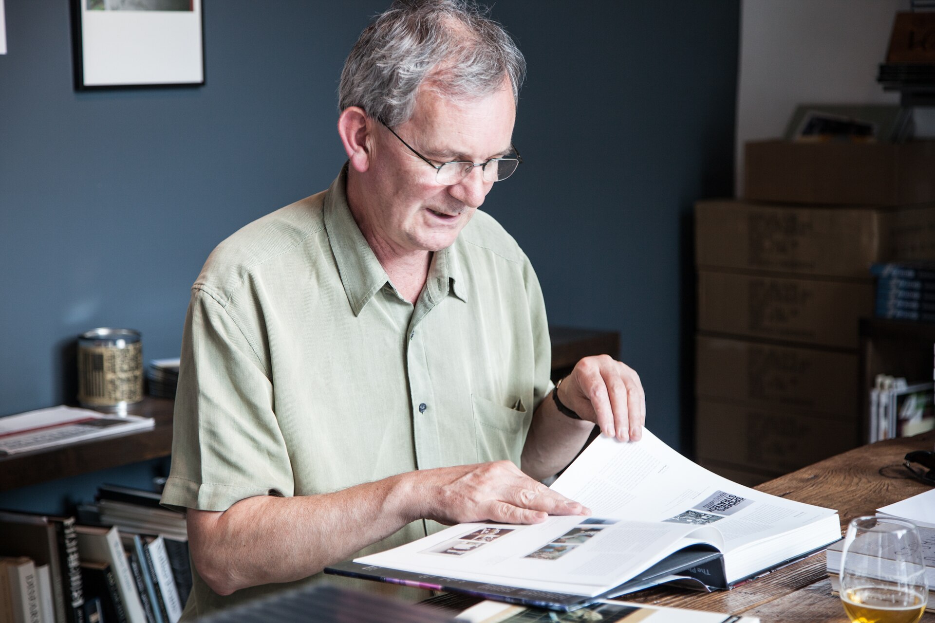 martin parr — Martin Parr at Fall Line Press (7379228758).jpg