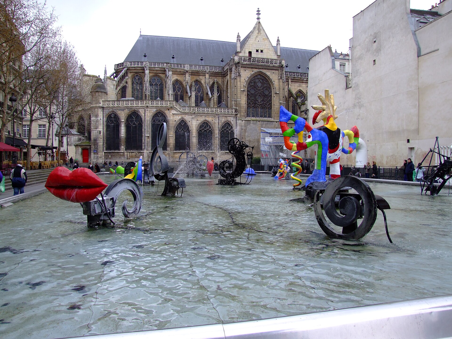 niki de saint phalle — Strawinsky fountain (Tinguely fountain) pic1.jpg