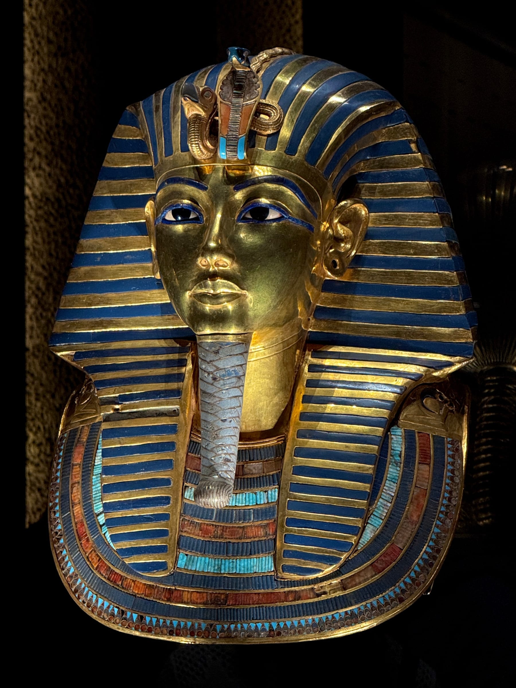 Masque funéraire de Toutânkhamon au musée du Caire