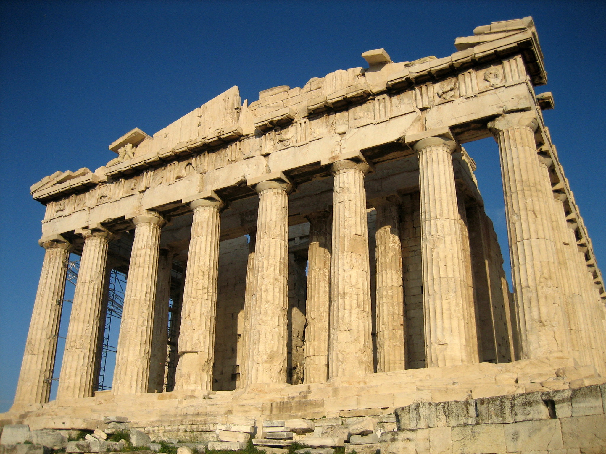 Façade occidentale du Parthénon à Athènes