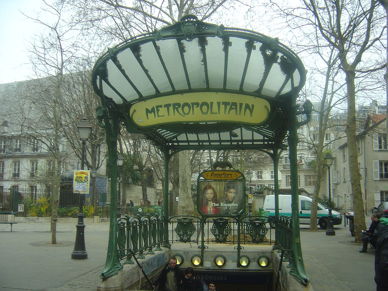 Entrée de métro Art nouveau à Paris