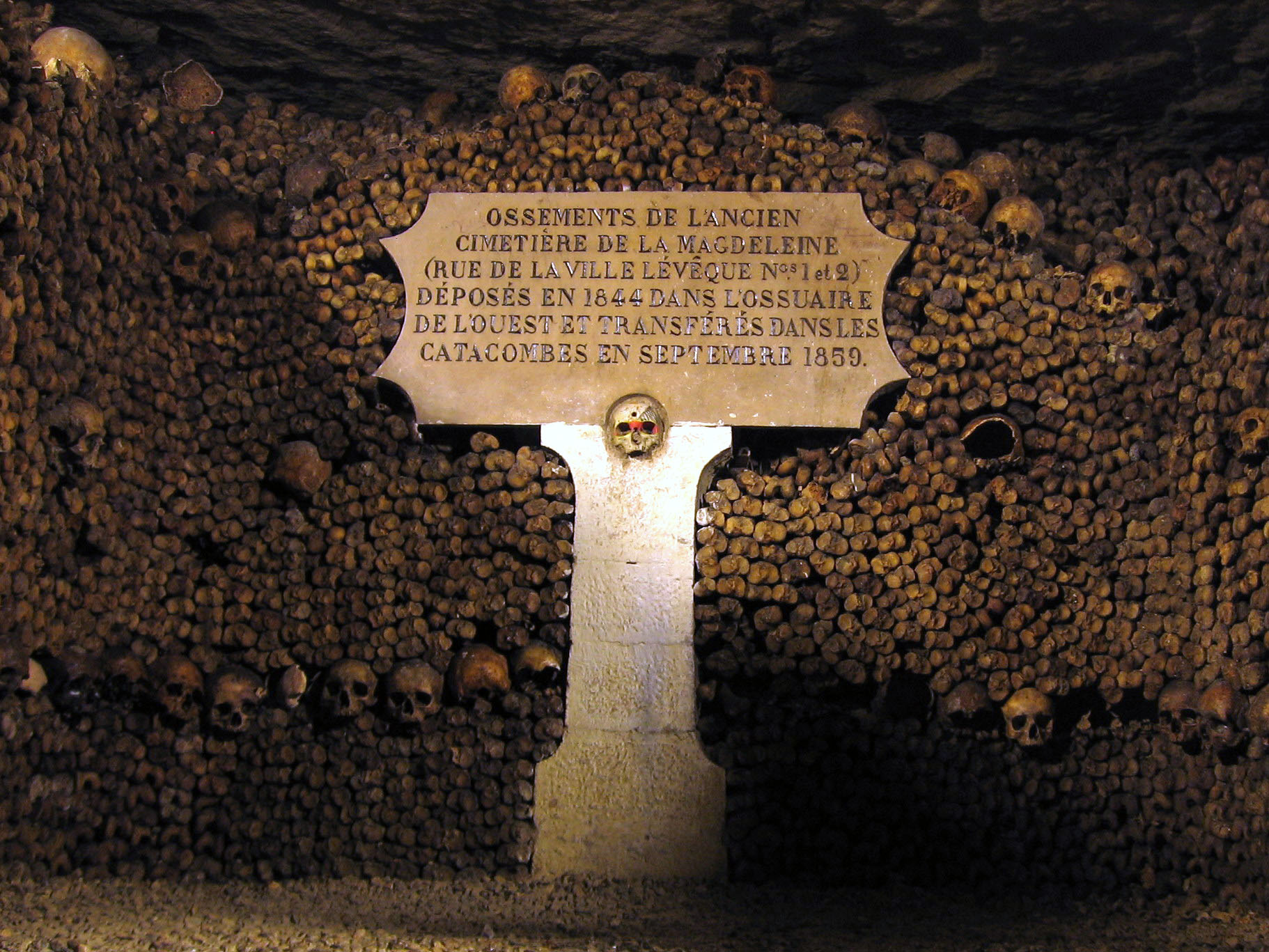 catacombes-de-paris