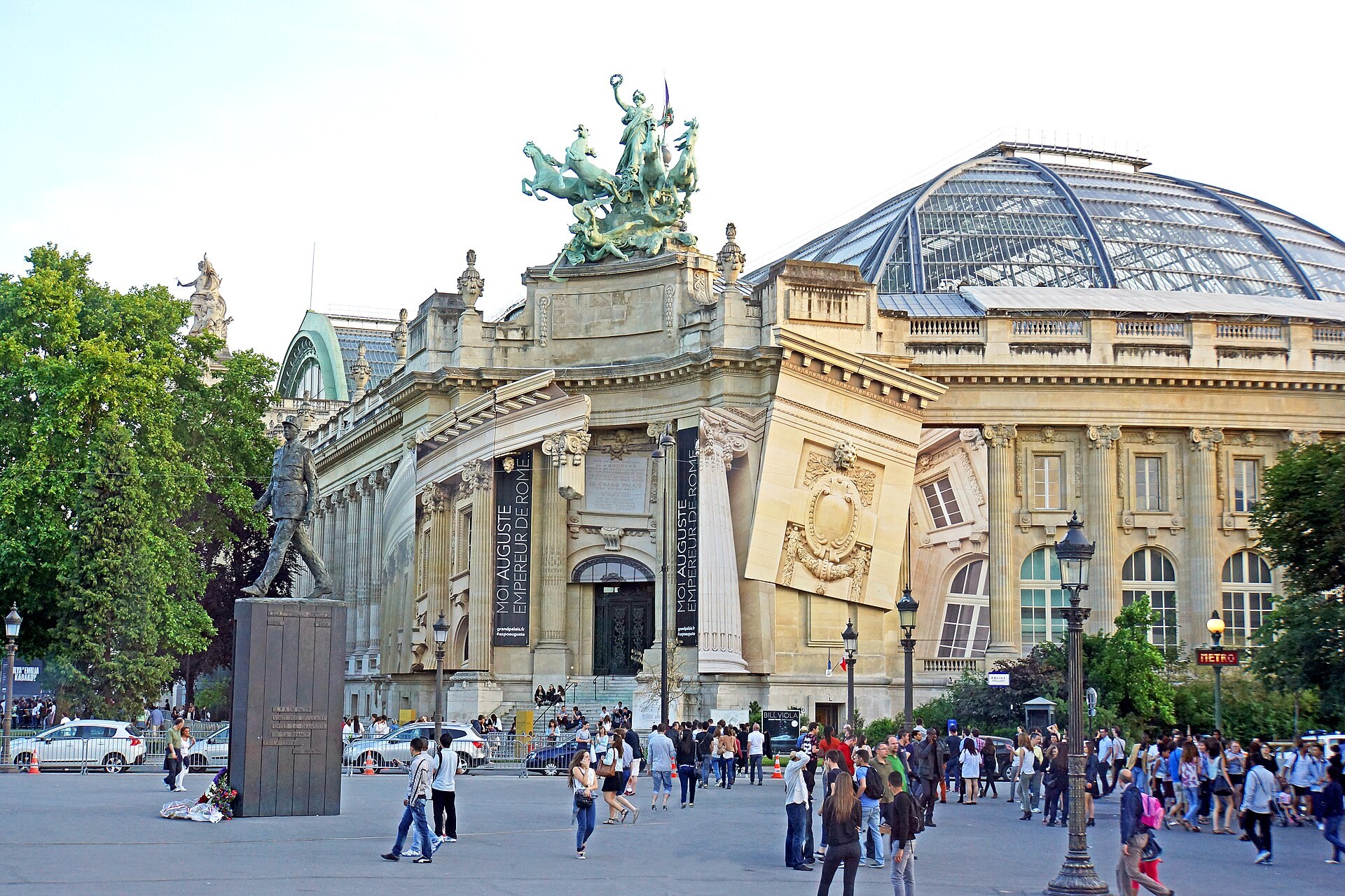 Grand Palais — vue depuis Wikimedia Commons