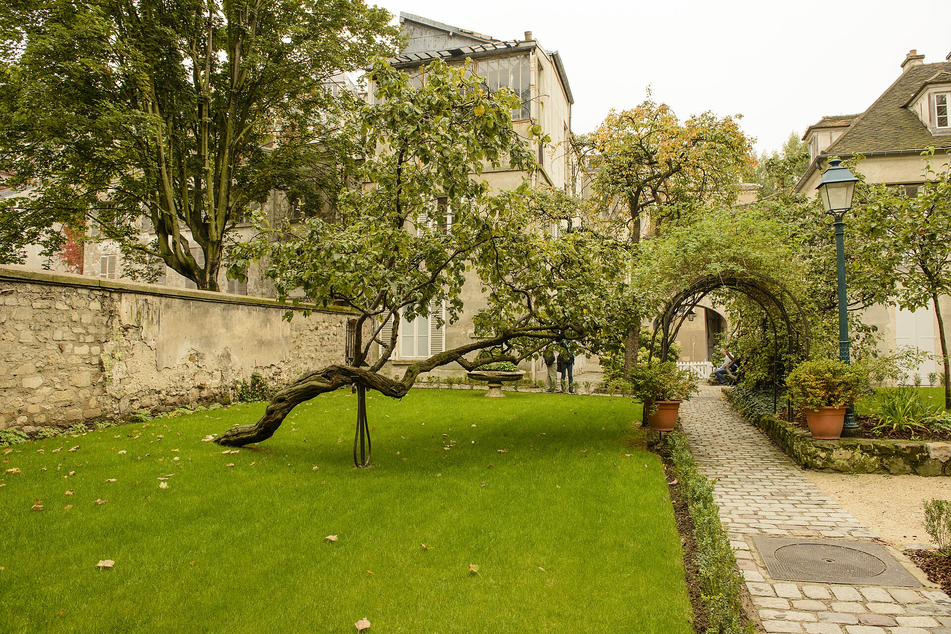 Musée de Montmartre — vue depuis Wikimedia Commons